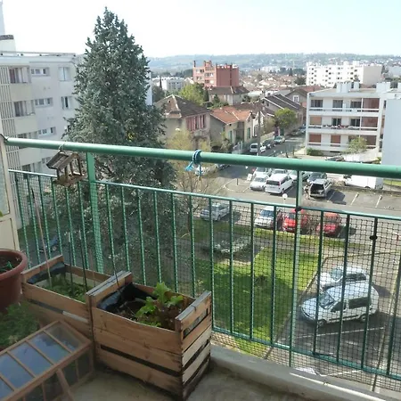 Privee - Proche Canal Et Fac *